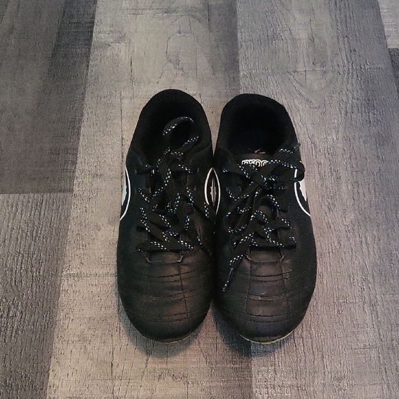 Black Soccer Cleats with White Accents - Picture 1 of 7